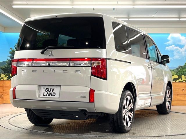 DELICA D:5 4WD