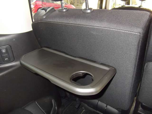 SERENA  S-HYBRID 4WD