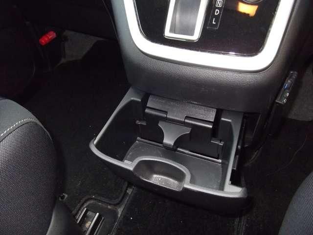 SERENA  S-HYBRID 4WD