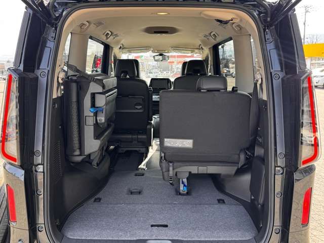 SERENA WG 4WD