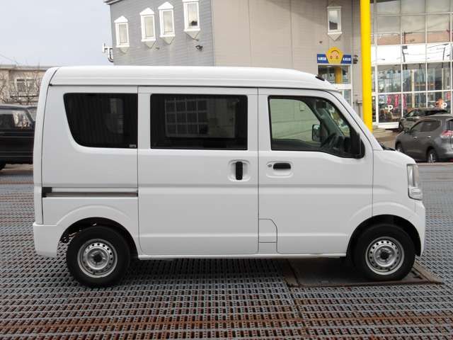 NV100 CLIPPER 4WD