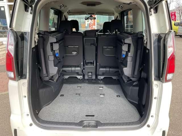 SERENA S-HYBRID 4WD
