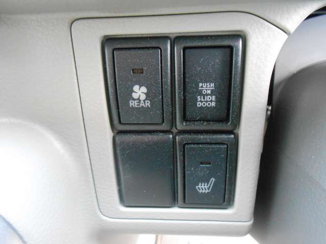 NV100 CLIPPER RIO 4WD