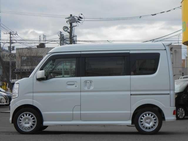 NV100 CLIPPER RIO 4WD