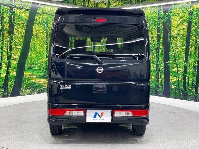 NV100 CLIPPER RIO