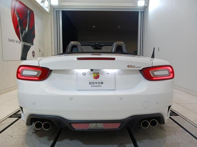 ABARTH 124 SPIDER
