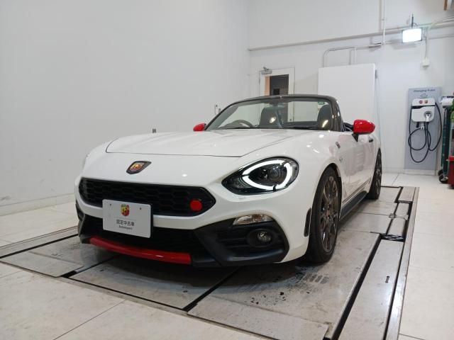 ABARTH 124 SPIDER