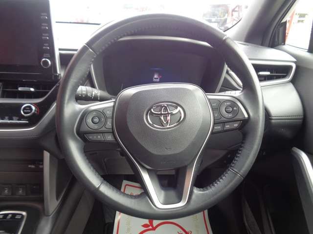 COROLLA CROSS HYBRID