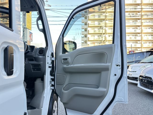 NV100 CLIPPER