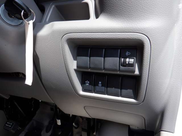 NV100 CLIPPER 4WD