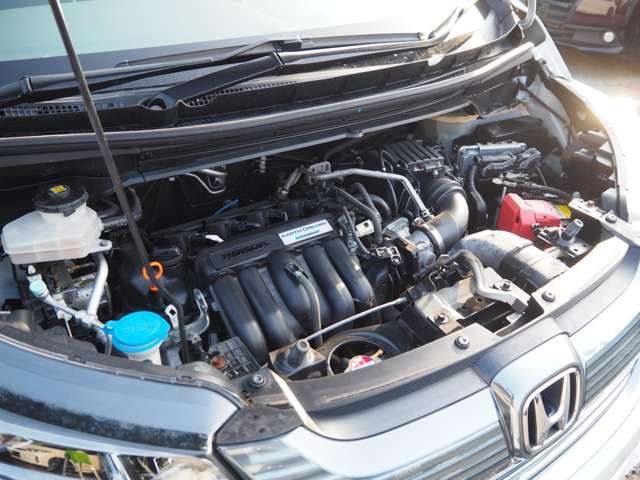 FREED HYBRID 4WD