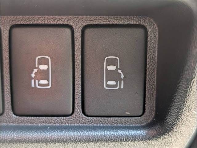 HIACE van 4WD