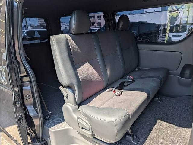 HIACE van 4WD