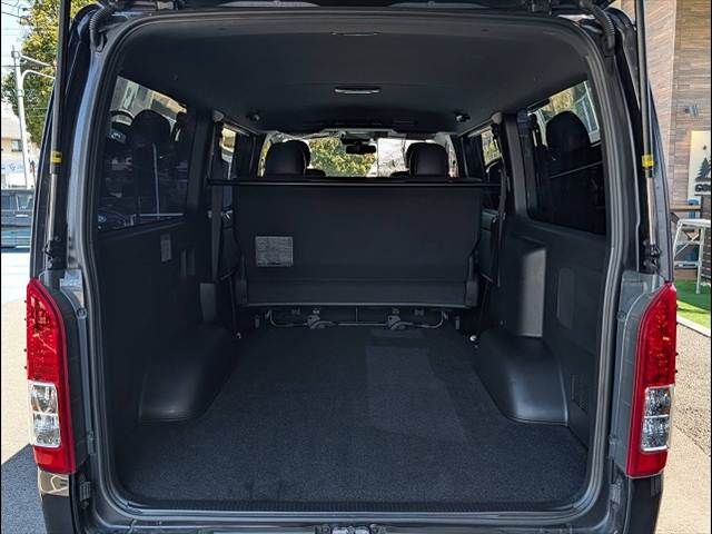 HIACE van 4WD