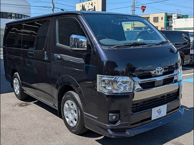HIACE van 4WD