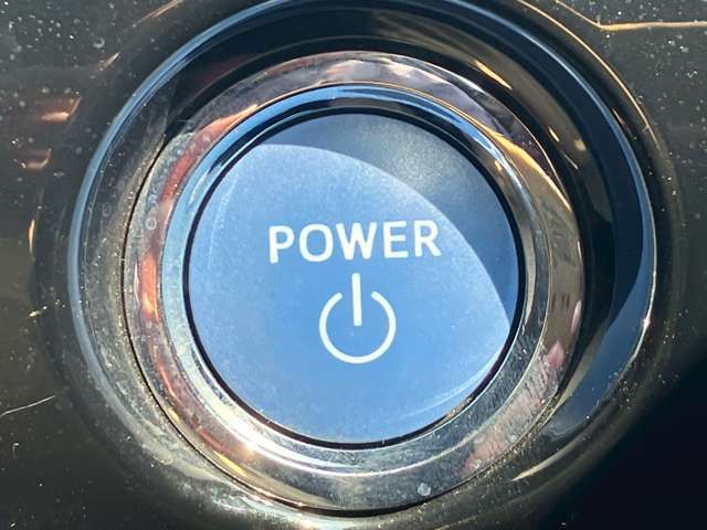PRIUS 4WD