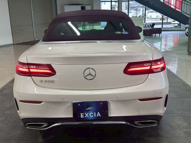 Mercedes-Benz E-Class Open