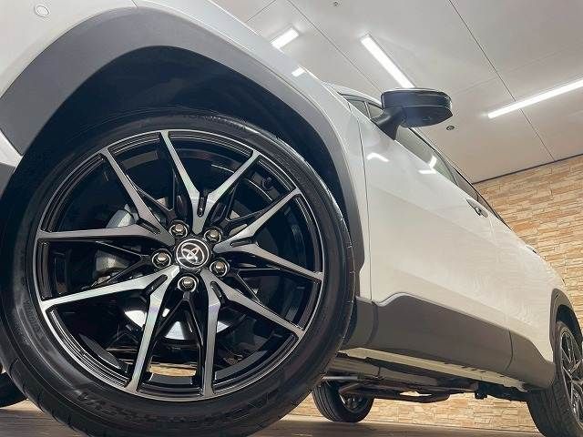 COROLLA CROSS HYBRID