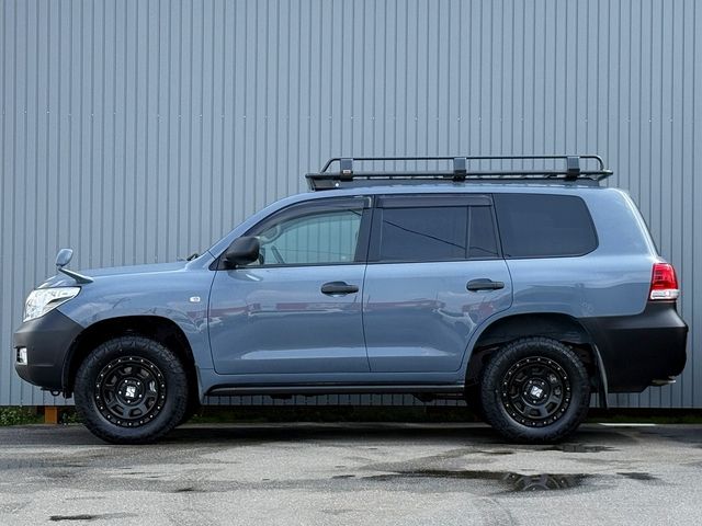LANDCRUISER wagon