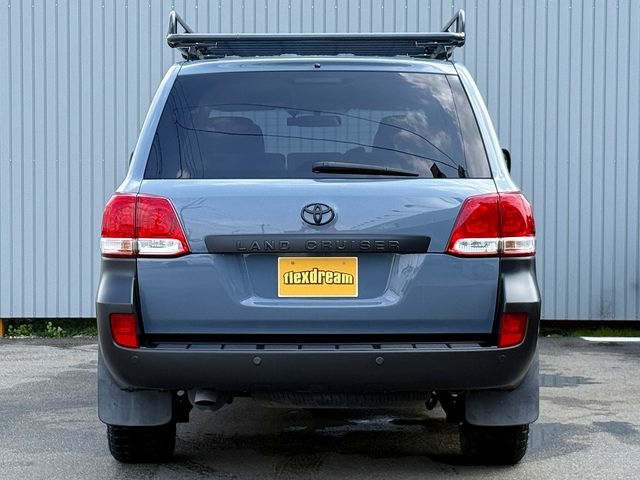 LANDCRUISER wagon