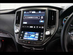 CROWN sedan hybrid