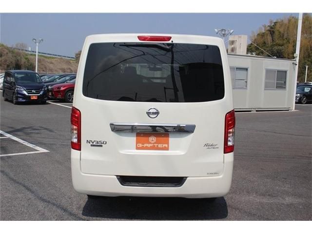 NV350 CARAVAN 1.2t