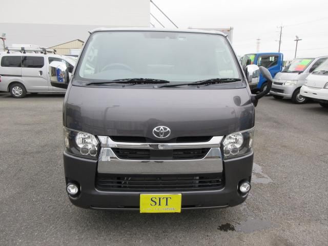 HIACE van 2WD