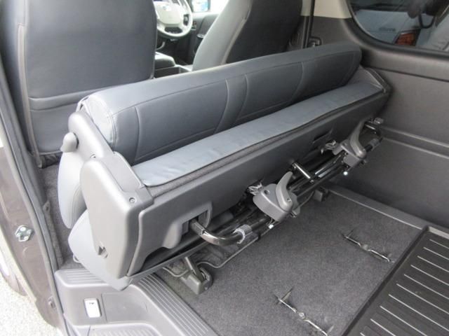 HIACE van 2WD
