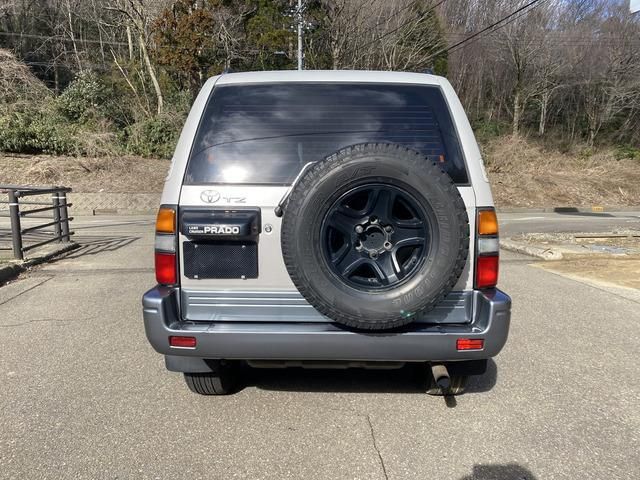 LANDCRUISER PRADO