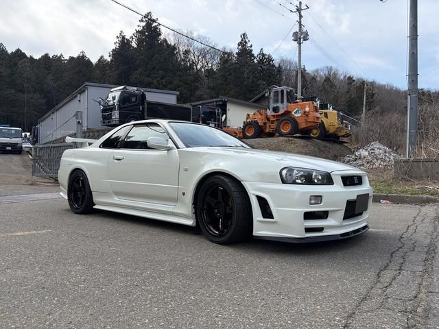 SKYLINE GT-R