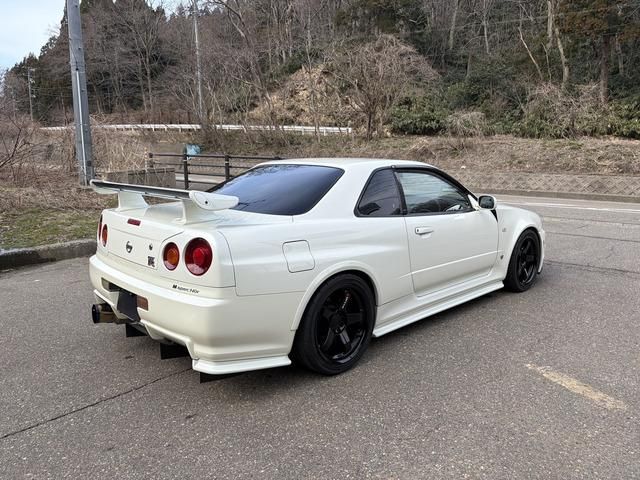 SKYLINE GT-R
