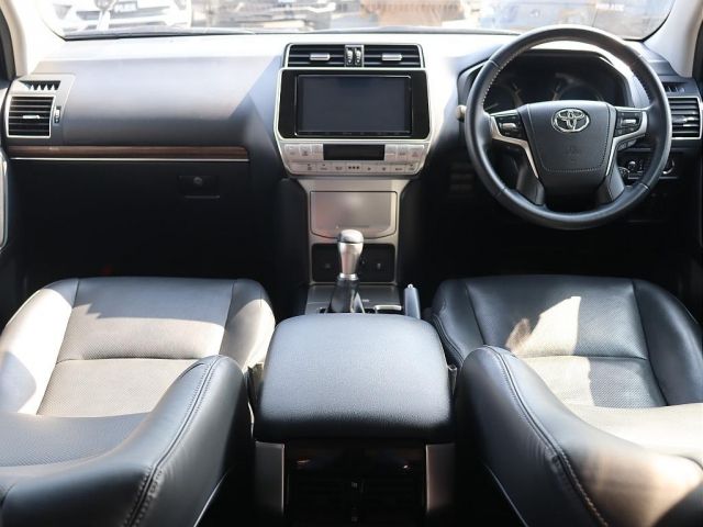 LANDCRUISER PRADO