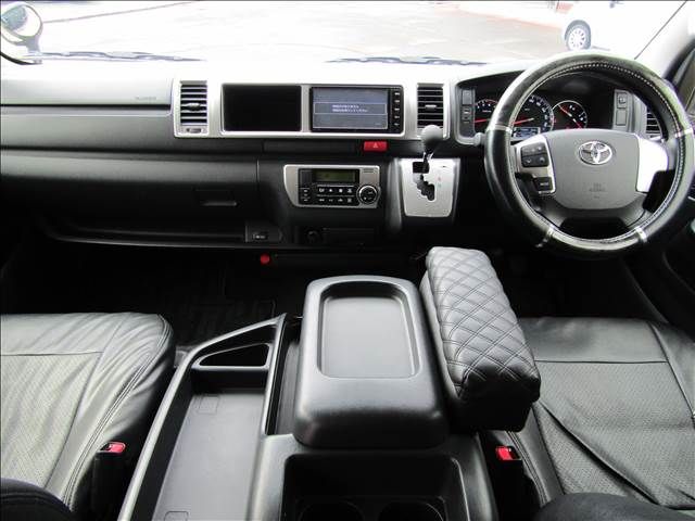 HIACE wagon