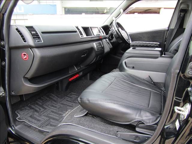 HIACE wagon