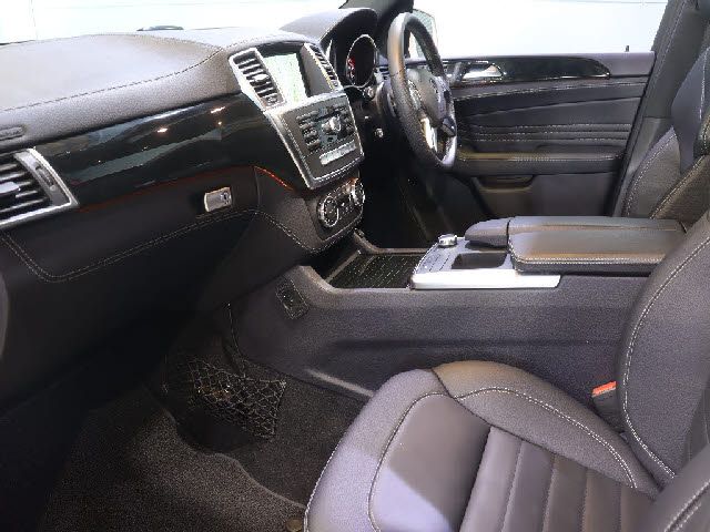 MERCEDES BENZ M class