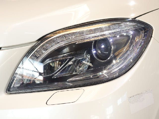 MERCEDES BENZ M class