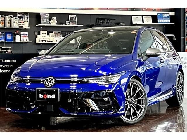 VOLKSWAGEN GOLF R