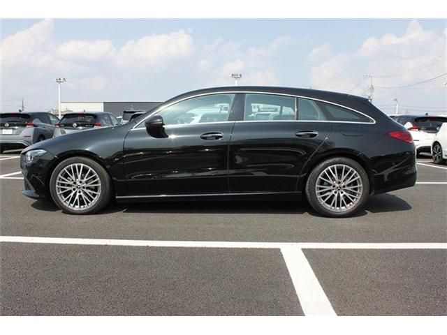 MERCEDES BENZ CLA Shooting Brake