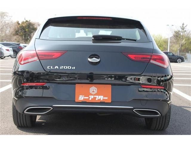 MERCEDES BENZ CLA Shooting Brake