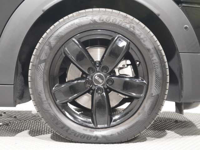 MINI COOPER D CROSSOVER