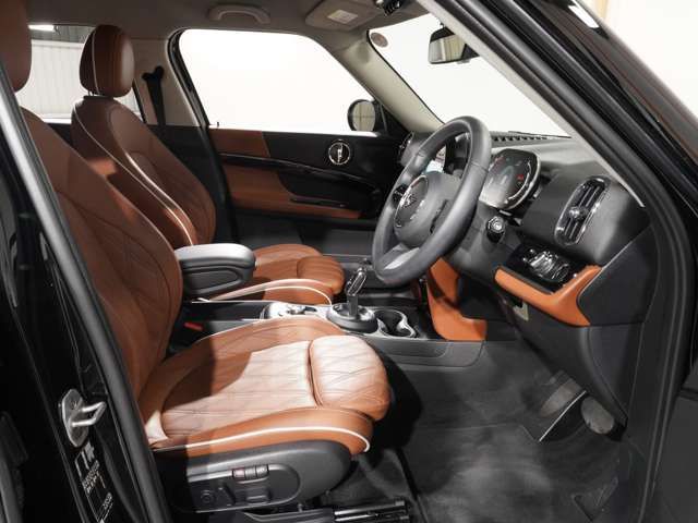 MINI COOPER D CROSSOVER