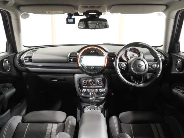 MINI COOPER S CLUBMAN