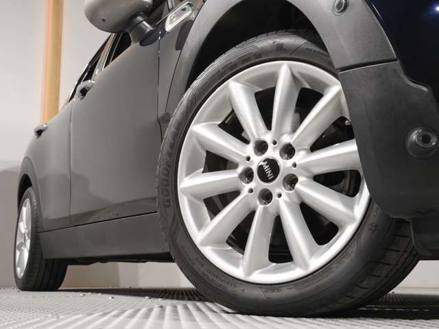 MINI COOPER S CLUBMAN
