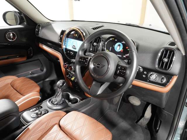 MINI COOPER SE CROSSOVER