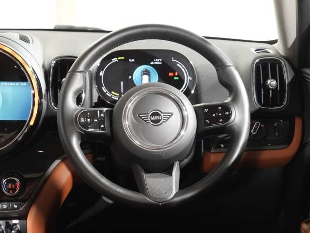MINI COOPER SE CROSSOVER