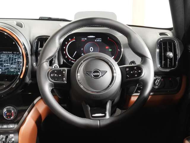 MINI CROSSOVER
