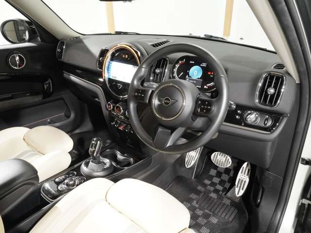 MINI COOPER D CROSSOVER
