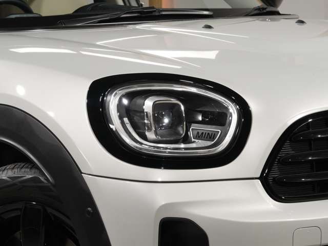 MINI COOPER D CROSSOVER