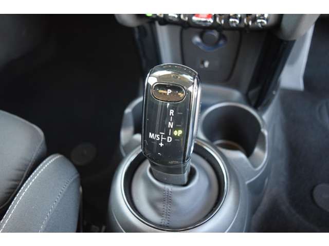 MINI COOPER SD 5DOOR