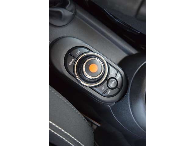 MINI COOPER SD 5DOOR